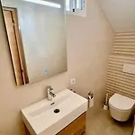 Sunny On The Paradise Coast. Apartment Arona (Tenerife)