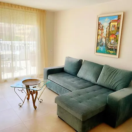 Sunny On The Paradise Coast.